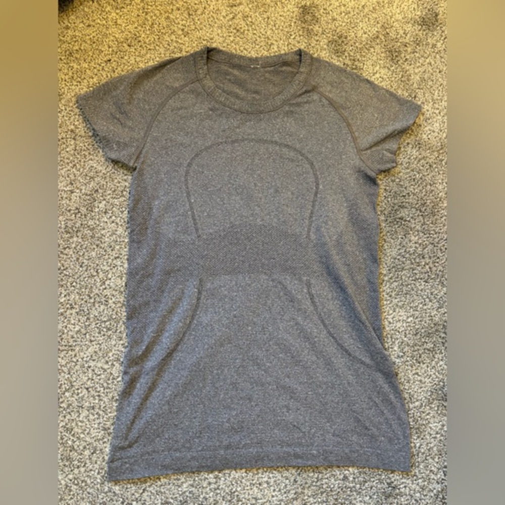 Lululemon Swiftly Tech Tee